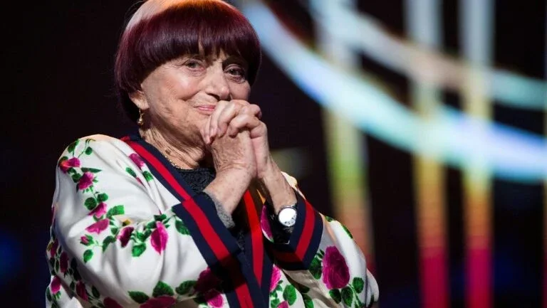Morre a cineasta Agnès Varda, figura pioneira e excêntrica do cinema francês