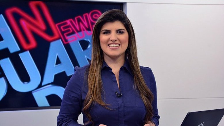 Jornalista da TV Globo faz desabafo após ser demitida por estar acima do peso
