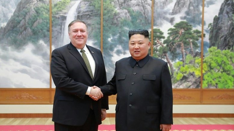 Pompeo chama Kim Jong Un de 'tirano'