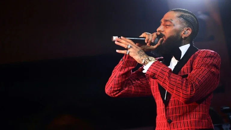 Polícia identifica suspeito de matar o rapper Nipsey Hussle