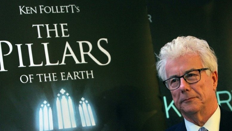 Ken Follett, de 'Pilares da Terra', lamenta incêndio na Notre-Dame