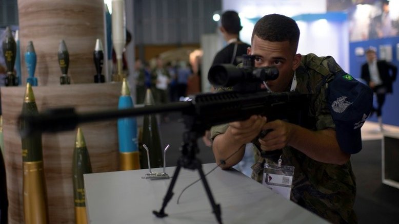 Relator de projeto de armas inclui mais carreiras policiais
