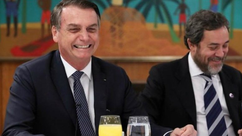 Bolsonaro cada dia mais presidente