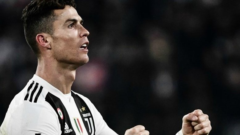 Após 72 dias, Cristiano Ronaldo retorna aos treinamentos na Juventus