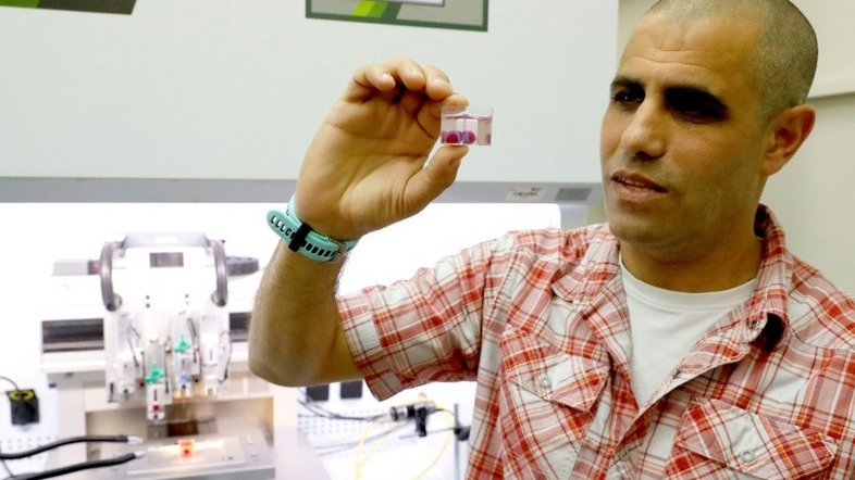 Israel apresenta coração feito em impressora 3D a partir de tecidos humanos