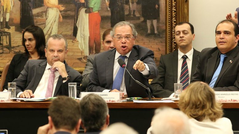 Deputado Zeca Dirceu diz que Guedes é "tchutchuca" e sessão é interrompida
