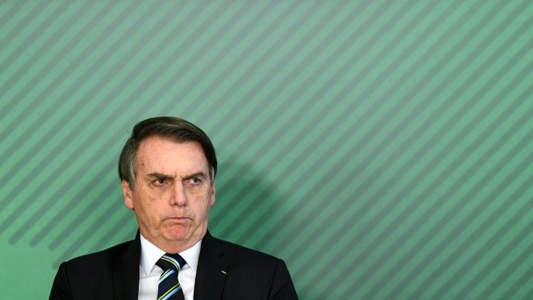 Bolsonaro exonera peritos de órgão de combate à tortura
