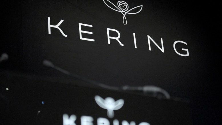Grupo Kering, dono da Gucci, não contratará mais  modelos menores de idade