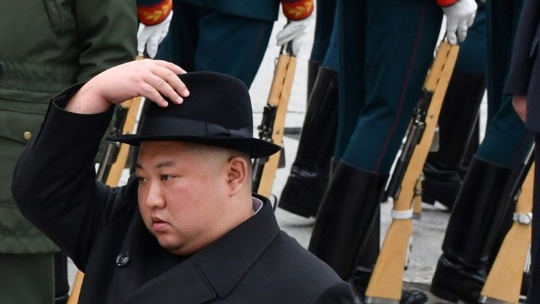 Coreia do Norte lança mísseis de curto alcance