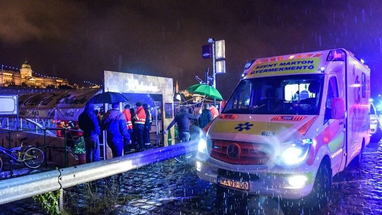 Naufrágio em barco de turistas deixa três mortos e 16 desaparecidos em Budapeste