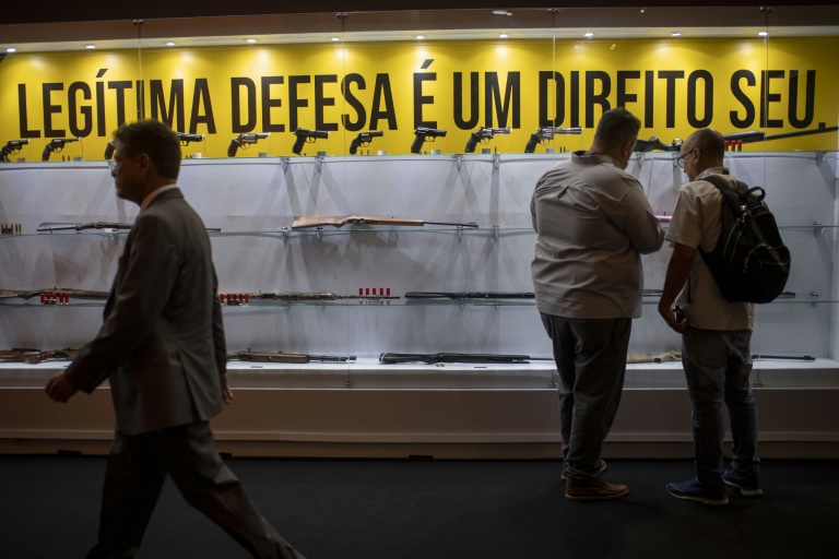 Decreto De Bolsonaro Na Libera Porte De Armas Para Milhões IstoÉ Independente