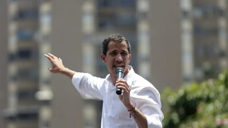 Venezuela: Guaidó não descarta que assembleia aprove ação militar