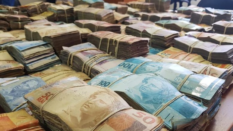 Com 'penduricalhos', 65% dos juízes ganham acima do teto de R$ 39,3 mil