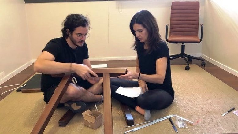 Túlio Gadêlha posta vídeo montando mesa com Fátima Bernardes; assista