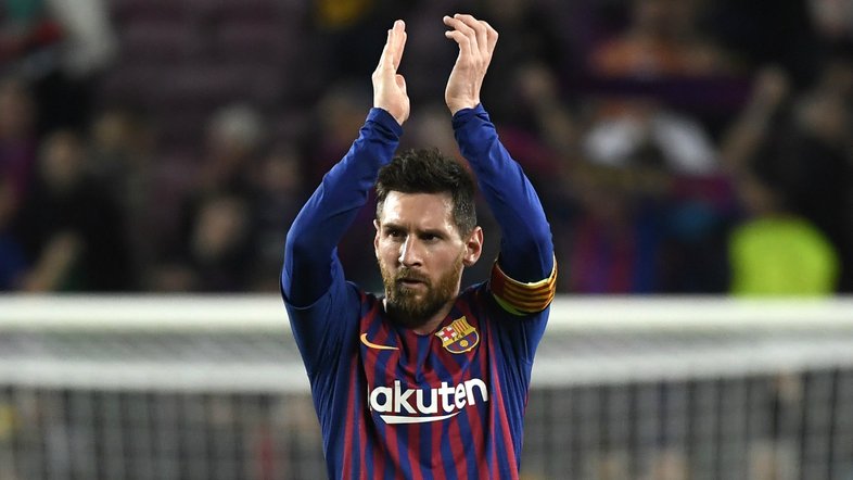 Messi faz doação de 1 milhão de euros a hospital de Barcelona
