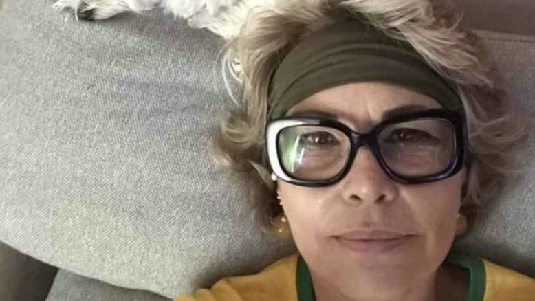 Ex de Bolsonaro corre para "escapar" da reforma da Previdência, diz colunista