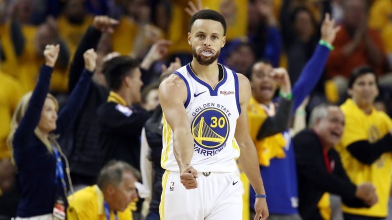 Estrela do basquete dos EUA, Stephen Curry apoia Kamala Harris para presidente: 'Grande negócio'