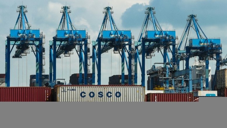 Déficit comercial global dos EUA cai em abril mas não com a China