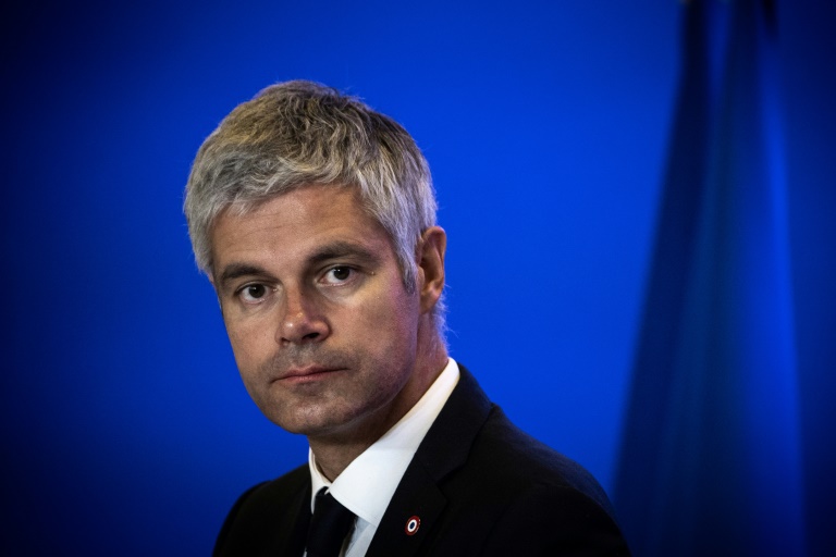 Presidente do partido francês Os Republicanos renuncia após dura derrota