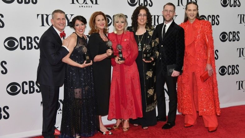 Musical inspirado na mitologia grega vence o Tony