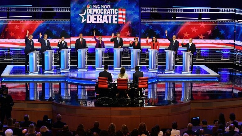 Pré-candidatos democratas iniciam debates nos EUA