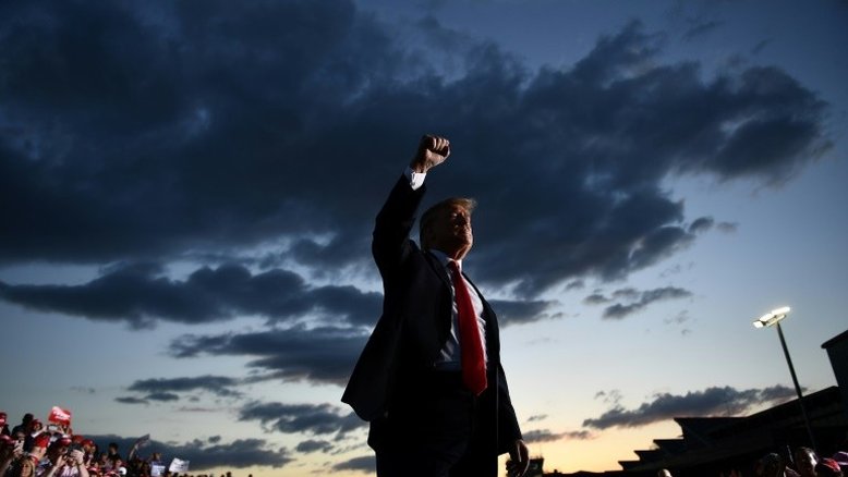 Quatro pontos-chave no polarizado caminho de Trump para a reeleição