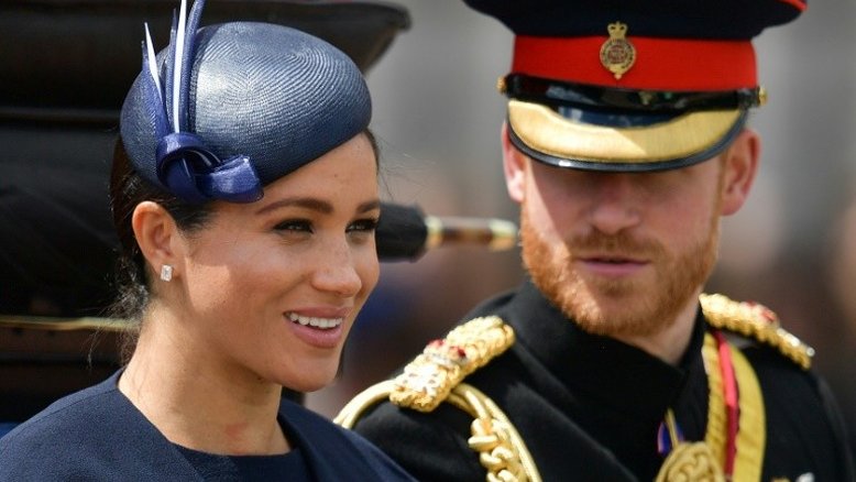 Meghan Markle comparece a primeiro evento público após dar à luz