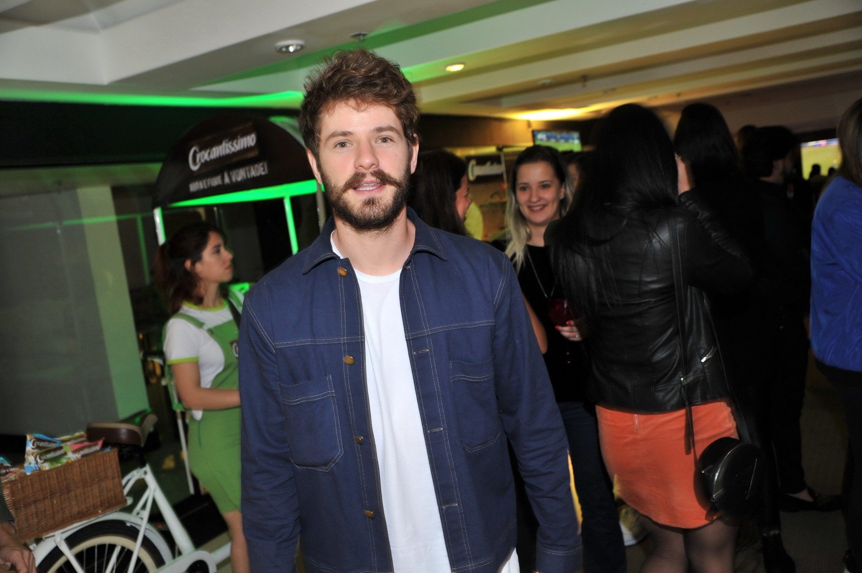 Famosos curtem classificação do Brasil em festa pós-jogo