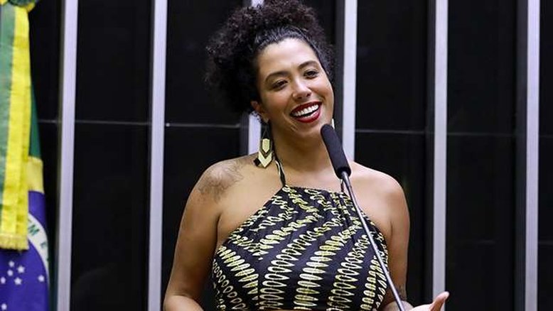 Deputada Talíria Petrone recorre à ONU por proteção após 5 gravações tramando sua morte