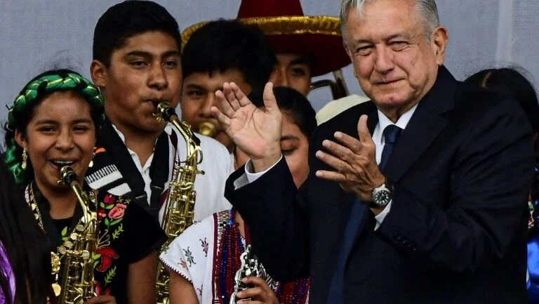 Presidente mexicano comemora aprovação por Trump de reformas migratórias