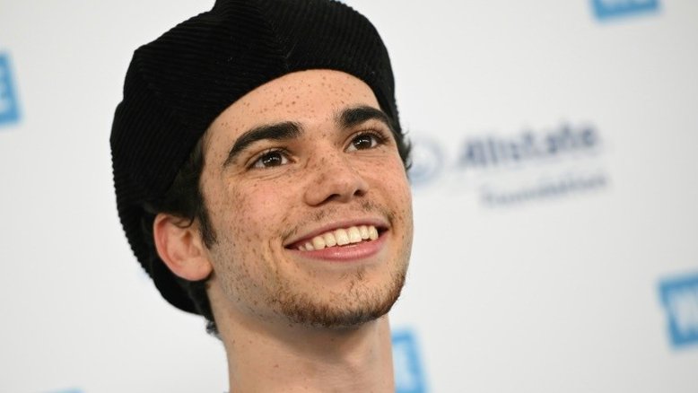 Convulsão que causou morte de Cameron Boyce ocorreu por epilepsia, diz site