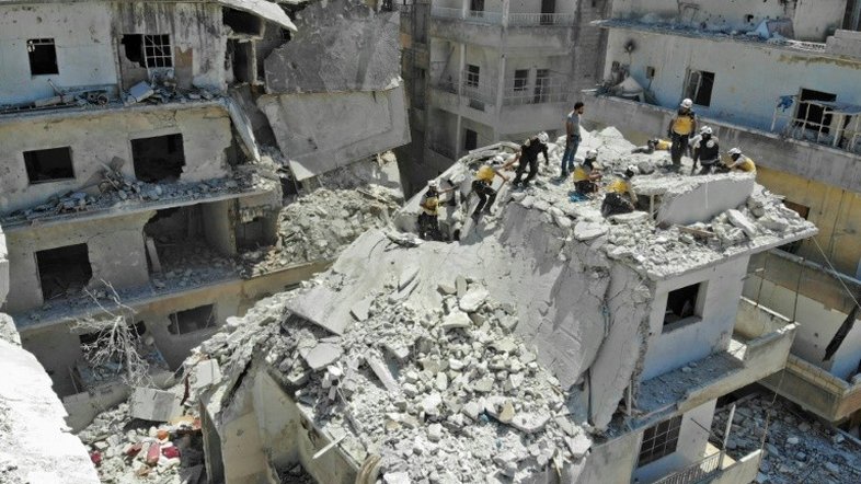 Ataques aéreos do regime sírio matam 15 civis no noroeste do país