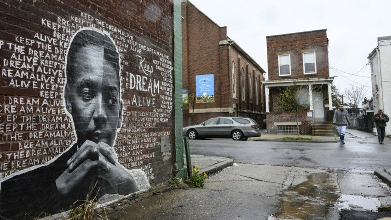 Trump é novamente acusado de racismo após ataques a Baltimore e legislador negro