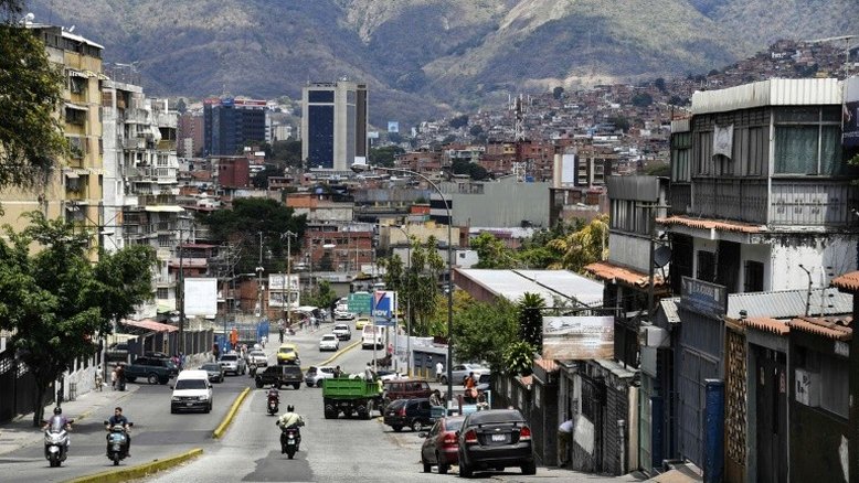 FMI prevê 'implosão' da Venezuela e reduz projeção de crescimento do Brasil
