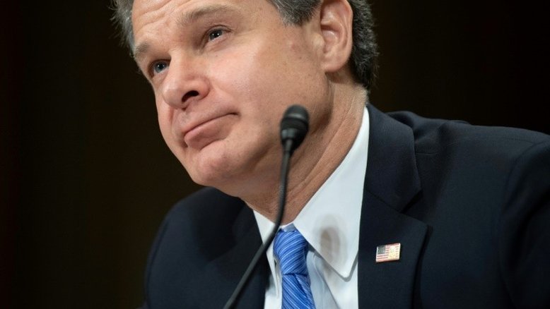 FBI investiga mais de mil casos de roubo de propriedade intelectual ligados à China