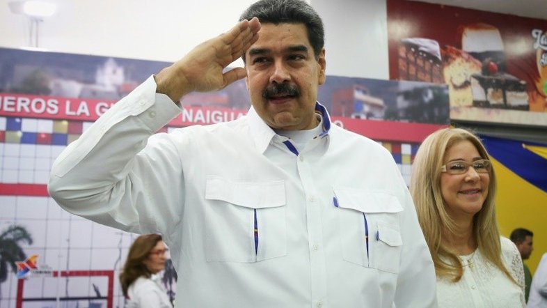 Maduro 'confirma' contatos com Washington