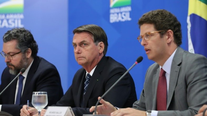 Bolsonaro dá sinal verde à privatização da Eletrobras