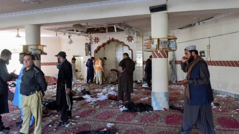 Explosão de bomba deixa dois mortos em mesquita no Paquistão