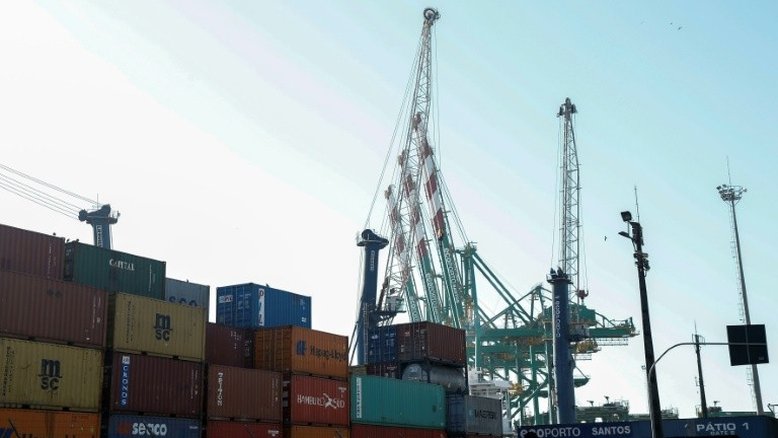 IBGE: Brasil escapa da recessão com crescimento de 0,4% no segundo trimestre