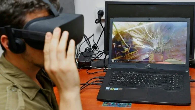 Soldados israelenses treinam com a ajuda da realidade virtual