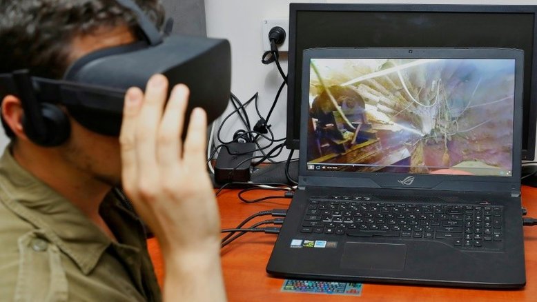 Soldados israelenses treinam com a ajuda da realidade virtual
