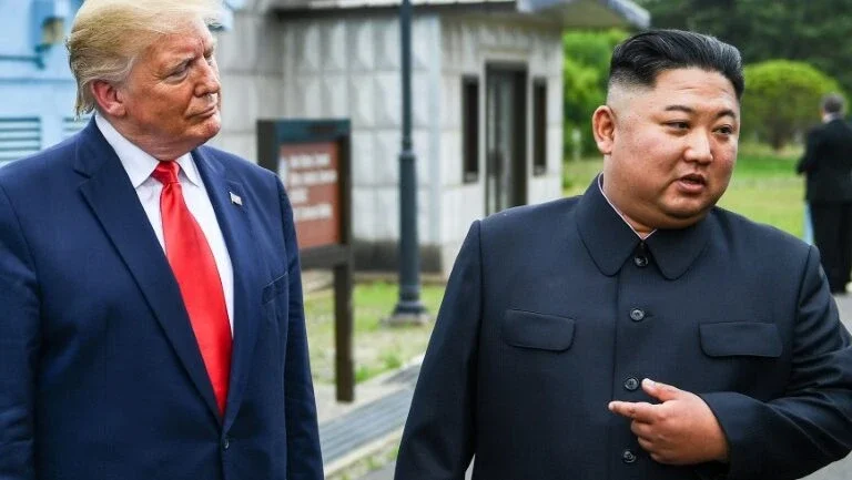 Kim Jong Un acompanha tuítes de Donald Trump?
