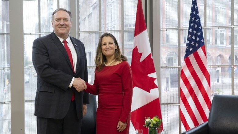Chanceler do Canadá vai a Cuba para discutir a crise na Venezuela