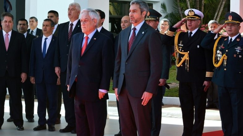 Presidente chileno leva aviões-tanque ao Paraguai para combater incêndios