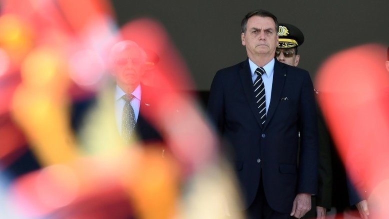 Bolsonaro diz que dados "falsos" do desmatamento prejudicam sua imagem e do Brasil