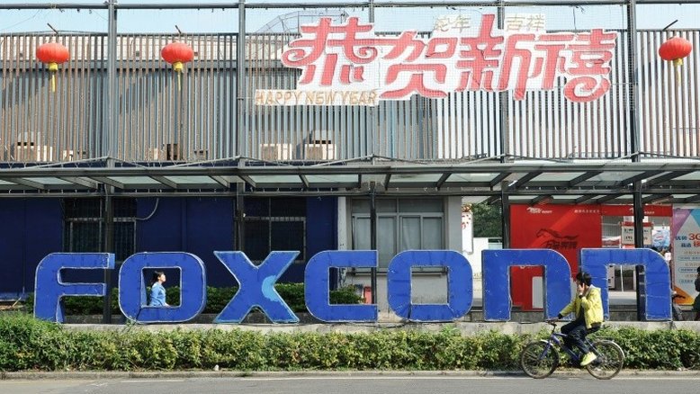 Foxconn admite que bolsistas fizeram horas extras em suas fábricas da China