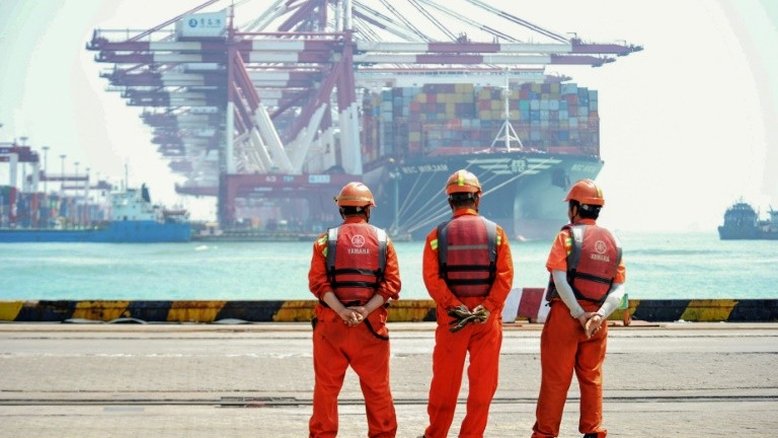 Exportadores chineses se adaptam para sobreviver à guerra comercial de Trump