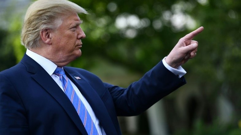 Trump defende sua política comercial com a China