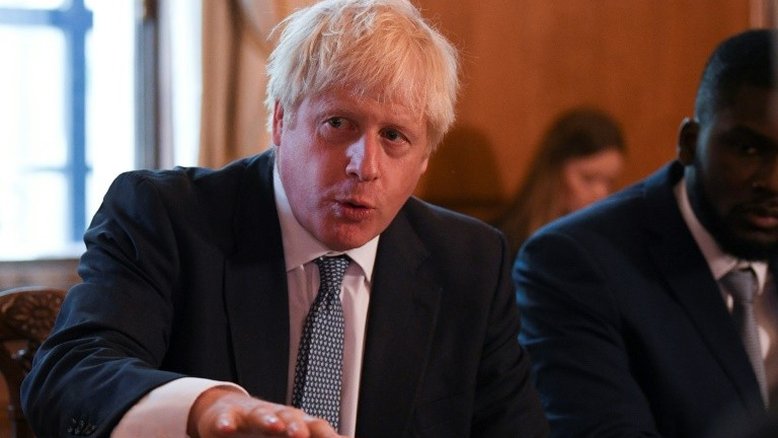 Boris Johnson: os incêndios na Amazônia são uma crise internacional