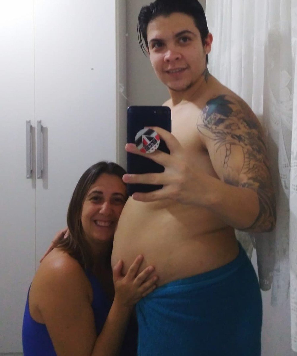 Homem trans engravida para viver sonho de casal: "Demonstração de amor" 4 Homem trans engravida para viver sonho de casal: "Demonstração de amor"